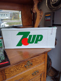 #20665 - 7up Advertising