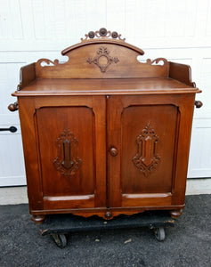 #22233 - Unique Washstand