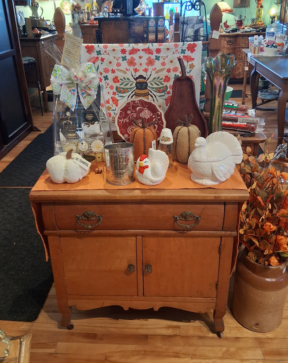 Washstand with Deep Drawer
