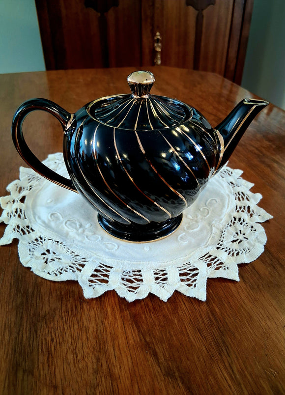 Sadler Teapot
