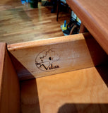 22877 - Vilas Nightstand