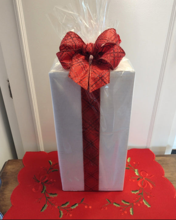 Charcuterie & Cheese Gift Box - Customizable!